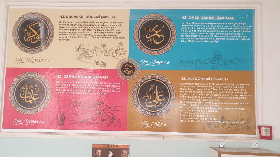 Okulumuzda İslam Kültür ve Medeniyetleri Panoları